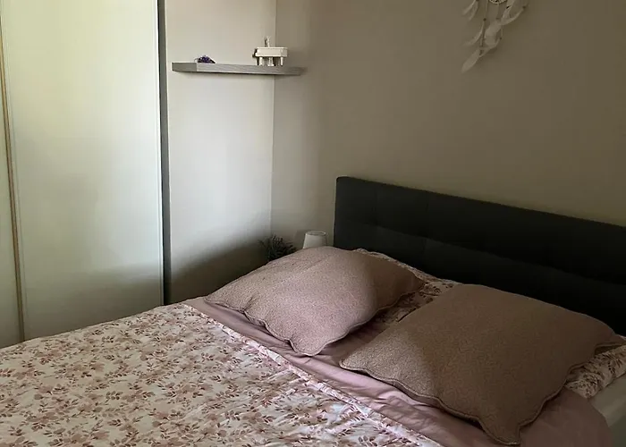 Chaleureux Netflix Parking Prive Apartman