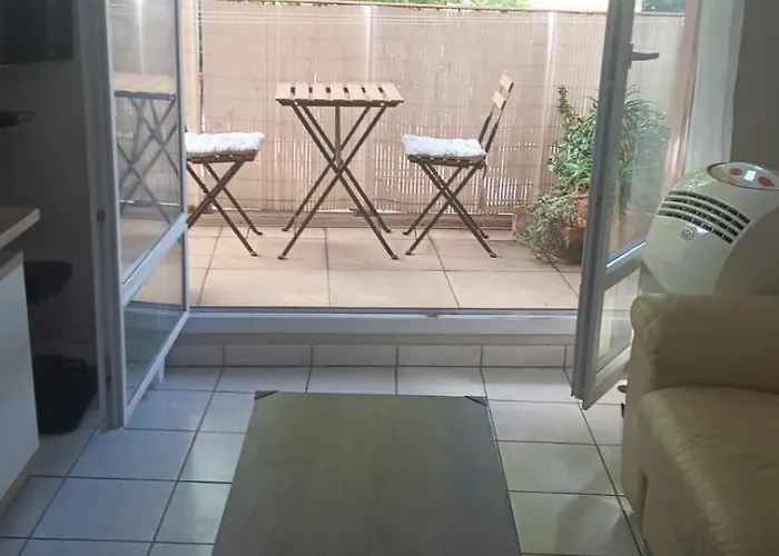 Chaleureux Netflix Parking Prive Perpignan